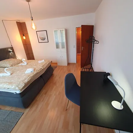 Zentral 2 Apartament *